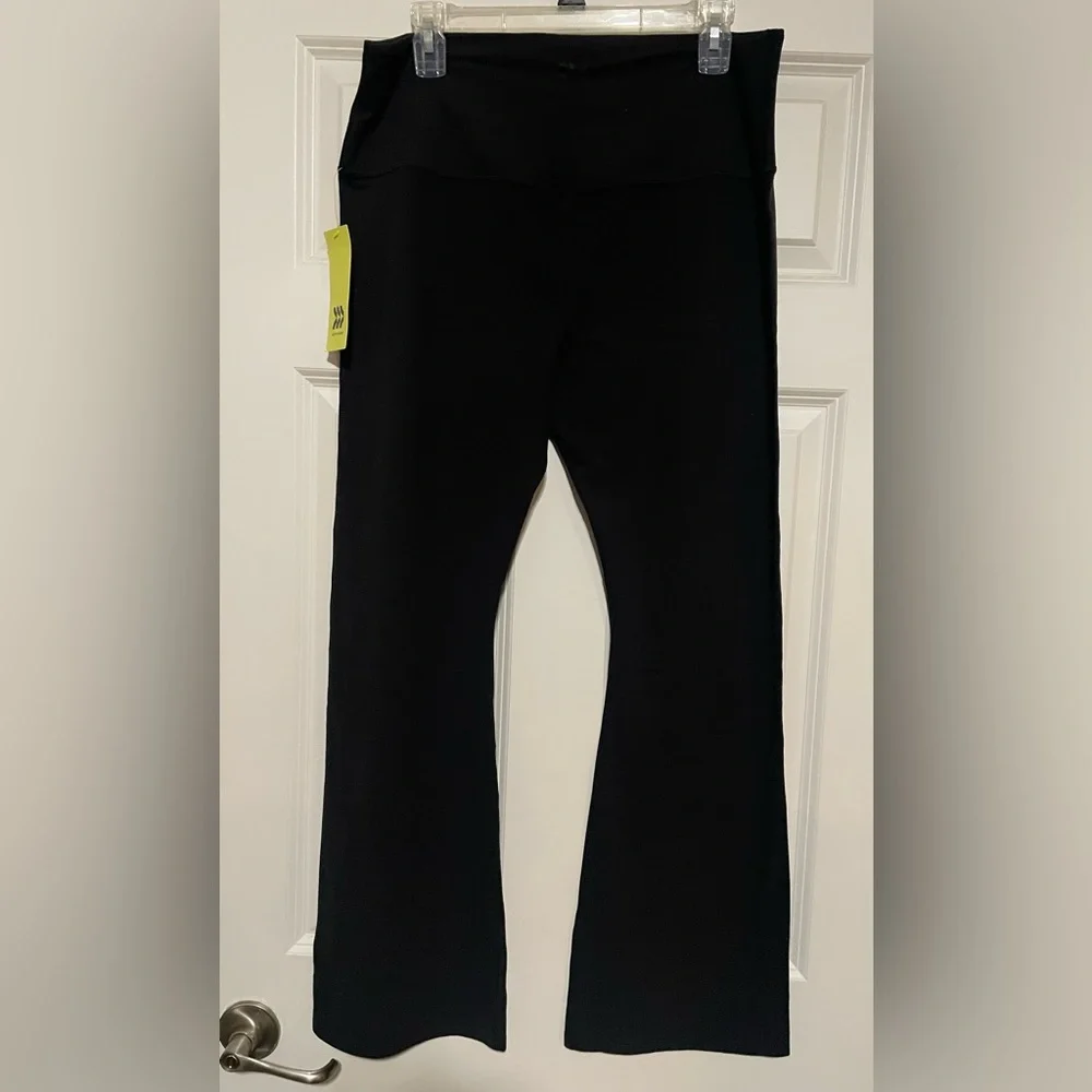 Black Flared Leggings - Picture 2 of 4